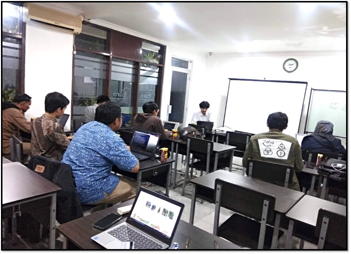 AlphaXAcademy - an AlphaTechnium training center